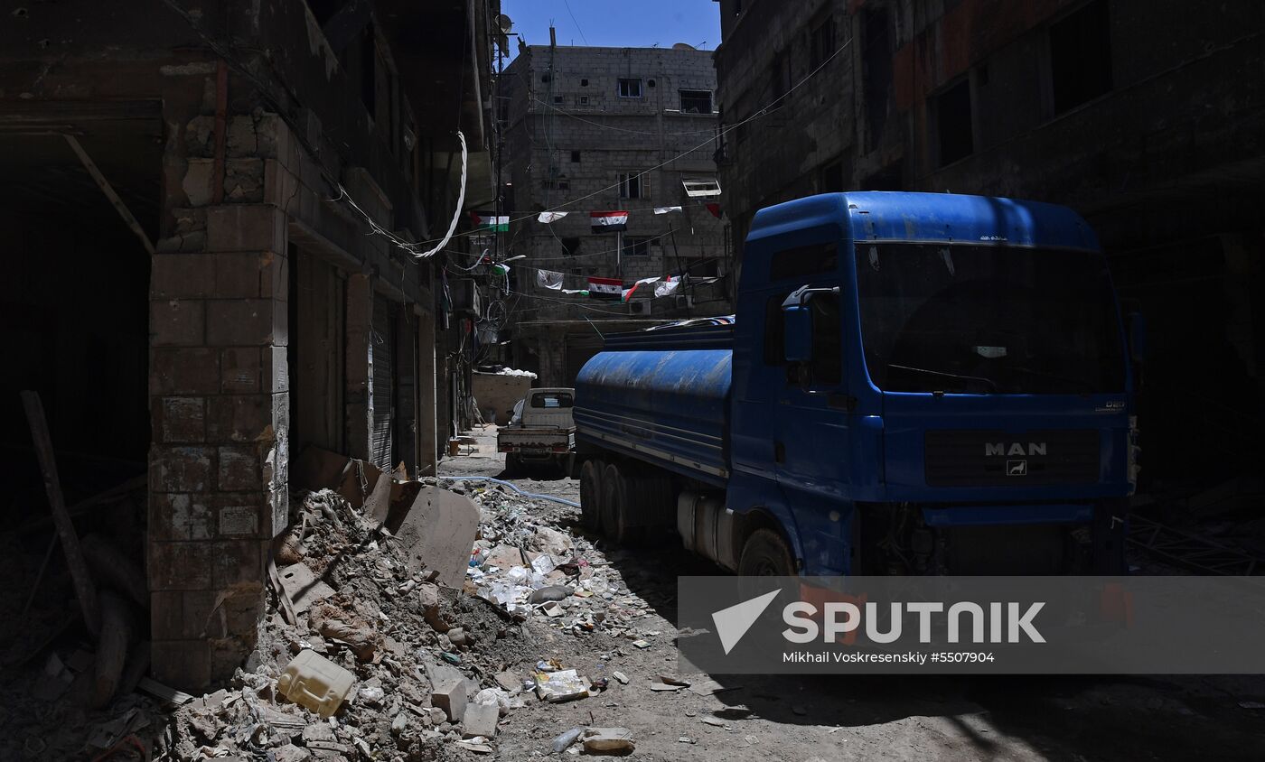 Syrian army frees Yarmouk Palestinian refugee camp in south of Damascus