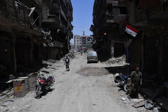 Syrian army frees Yarmouk Palestinian refugee camp in south of Damascus