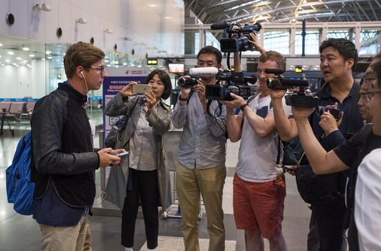 Representatives of world media fly from Beijing to attend North Korean nuclear test site closure
