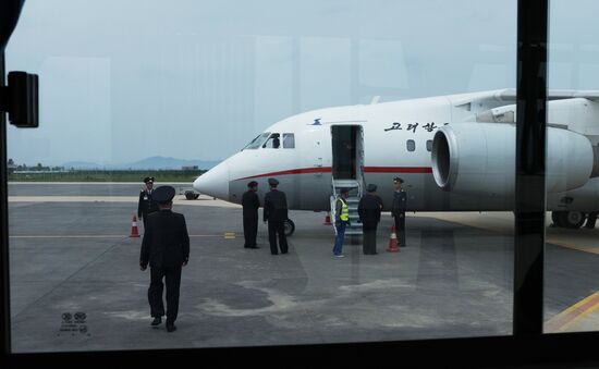 Representatives of world media fly from Beijing to attend North Korean nuclear test site closure