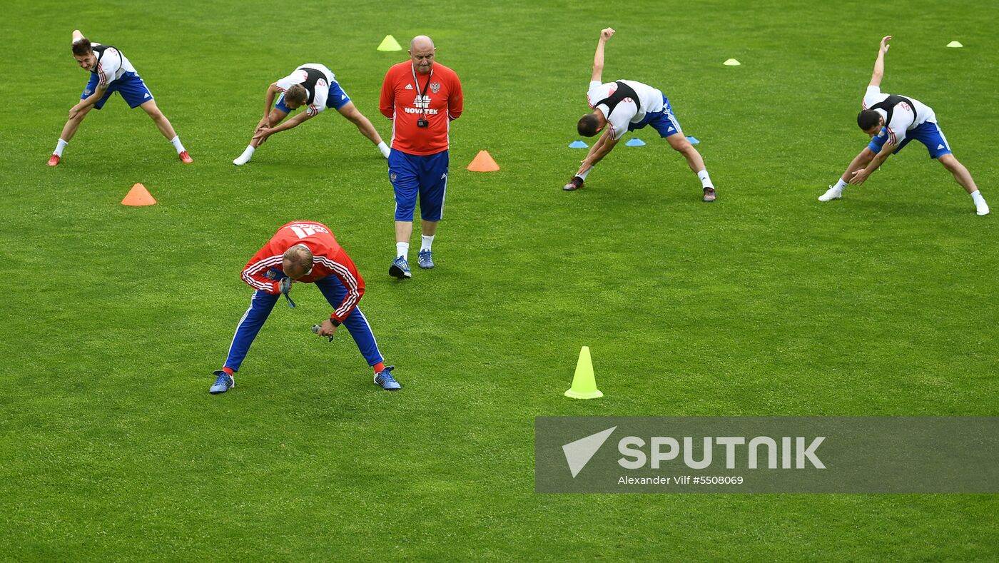 Football. National team training session