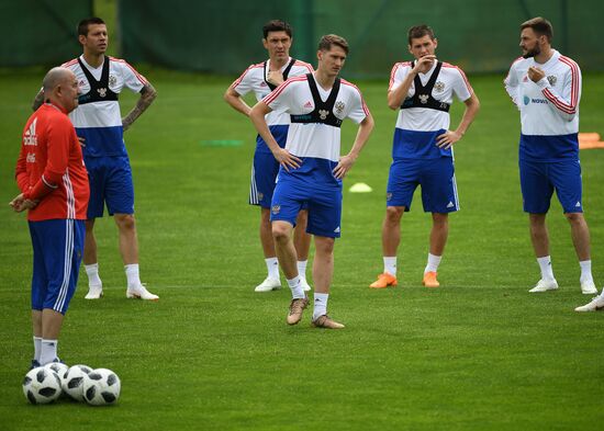 Football. National team training session