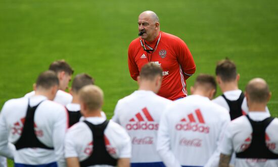 Football. National team training session