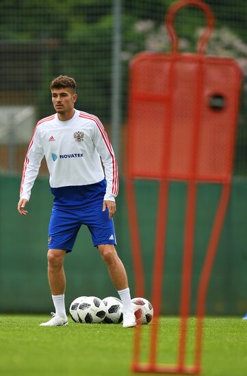 Football. National team training session