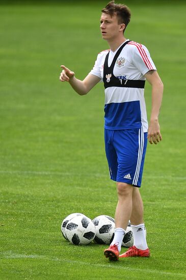 Football. National team training session