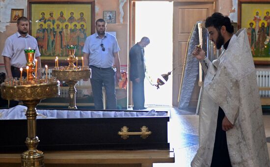 Funeral service for killed parishioner of Archangel Michael's Cathedral in Grozny