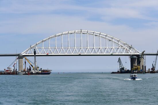 Crimean Bridge consecrated in Kerch