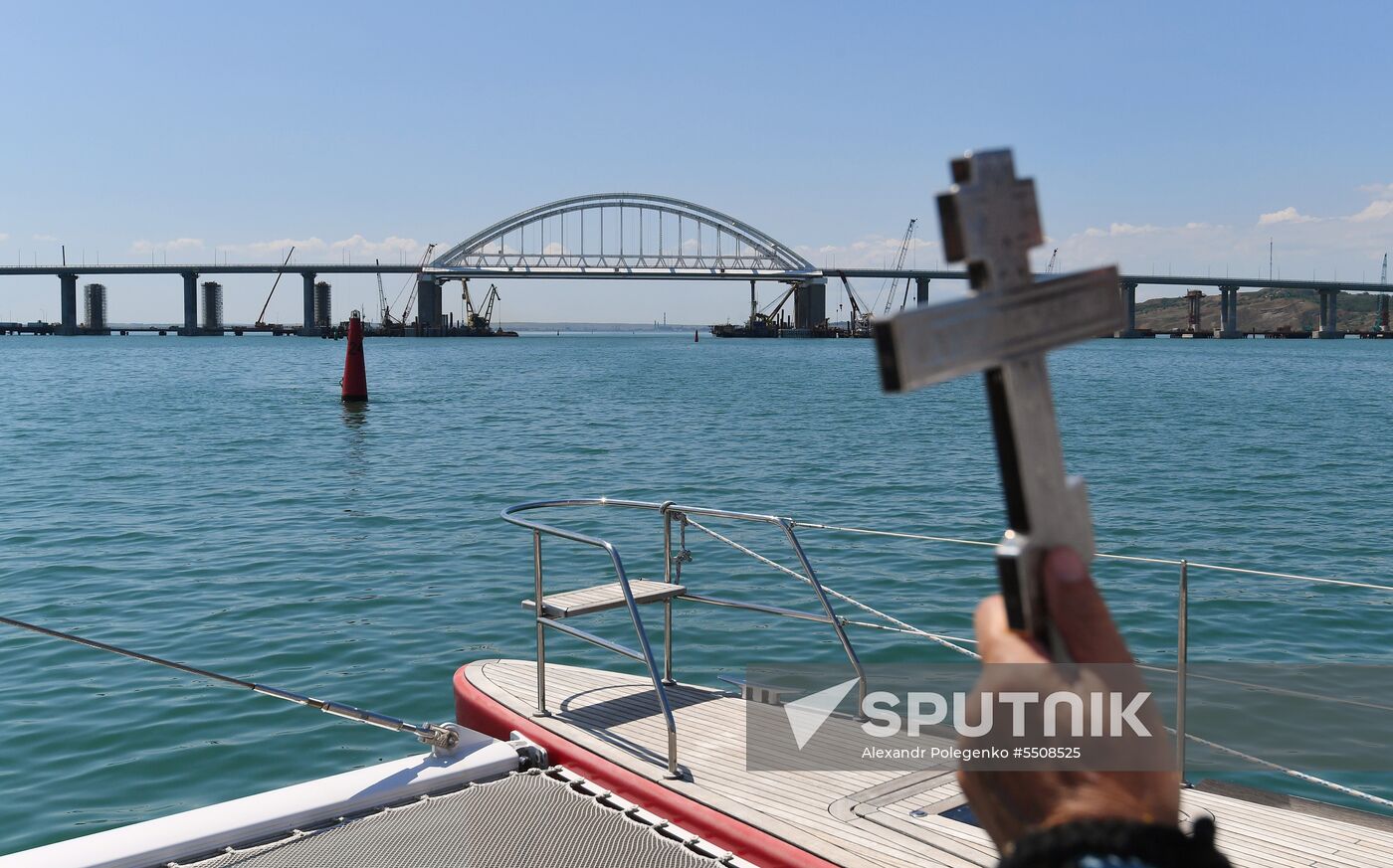 Crimean Bridge blessed in Kerch
