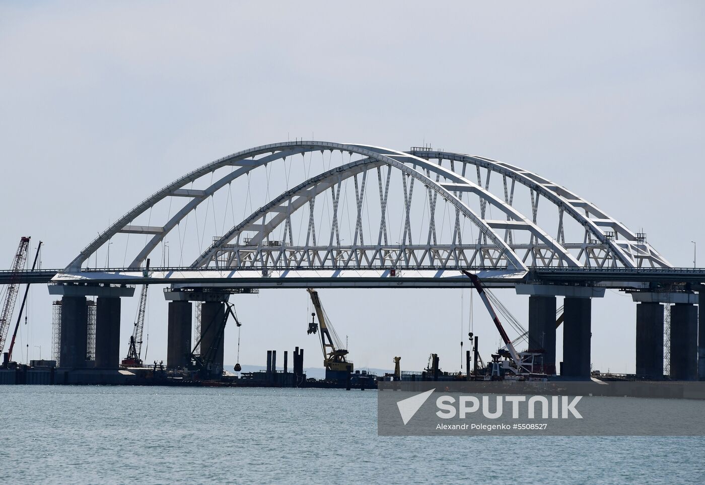 Crimean Bridge consecrated in Kerch