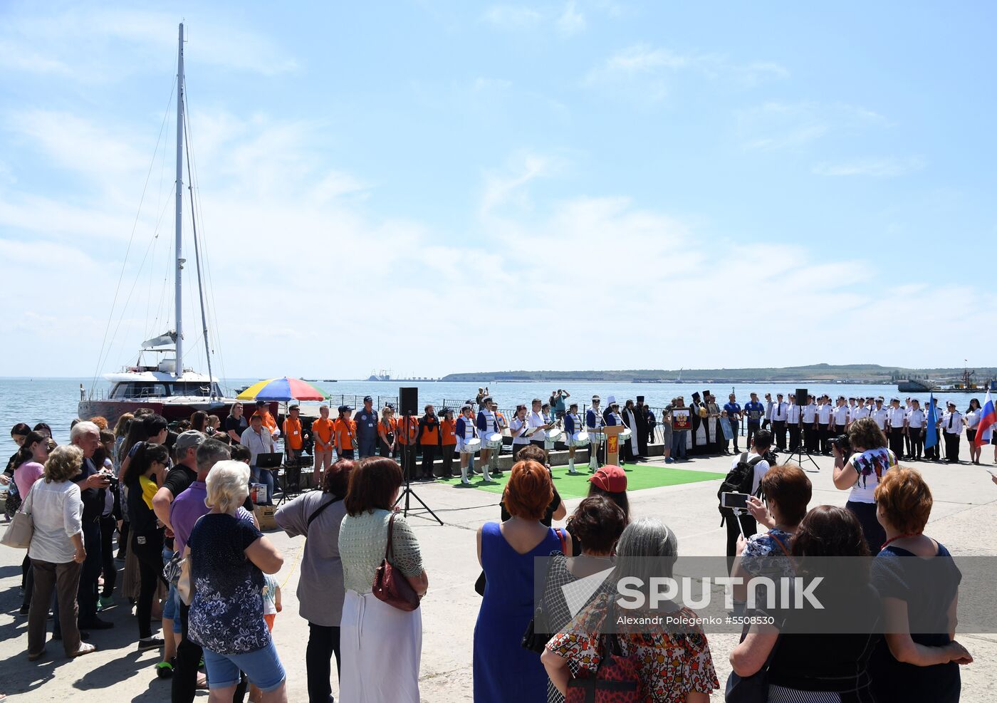 Crimean Bridge blessed in Kerch