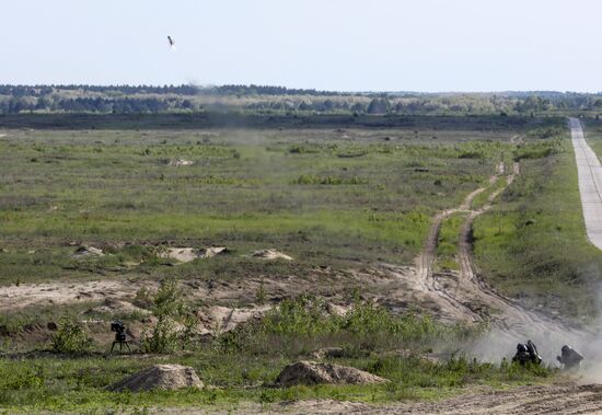 Javelin anti-tank missiles tested in Ukraine