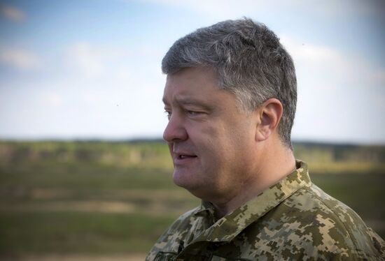 Javelin anti-tank missiles tested in Ukraine