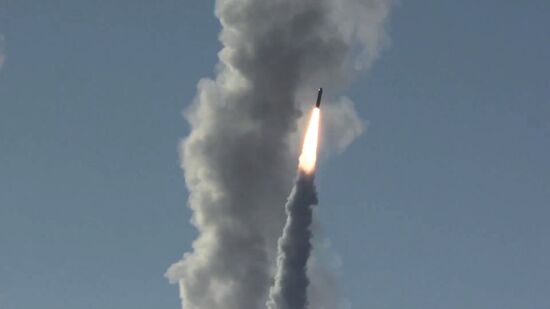 Four Bulava ballistic missiles launched at Kura training ground from submarine cruiser Yury Dolgoruky