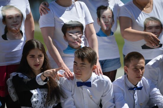 Last Bell celebrations in Russia's regions
