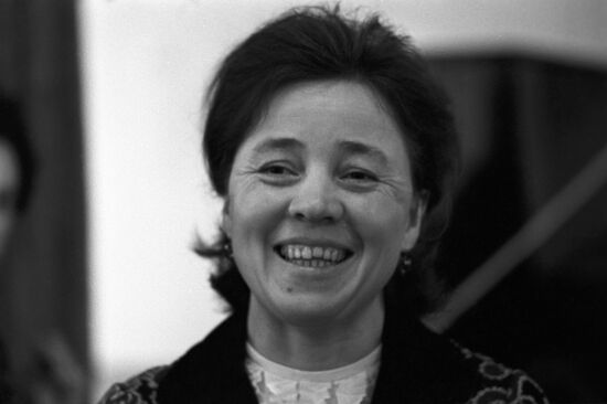 Crane operator at Apatite-and-nepheline dressing plant