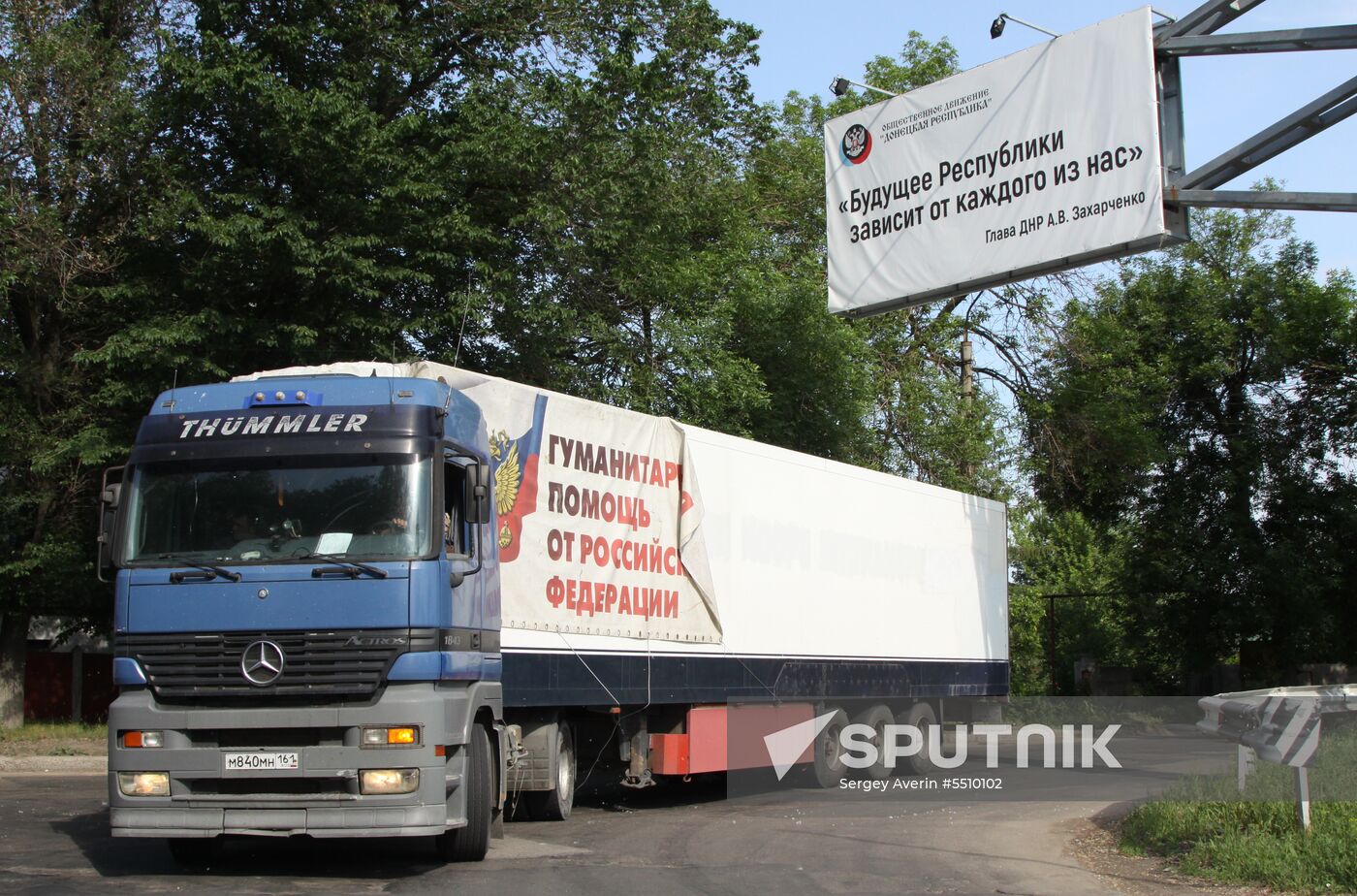 Russian humanitarian convoy arrives in Donetsk