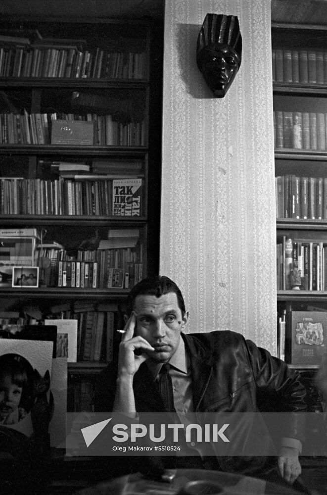 Poet Robert Rozhdestvensky