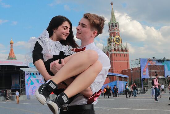 Last Bell celebration in Moscow