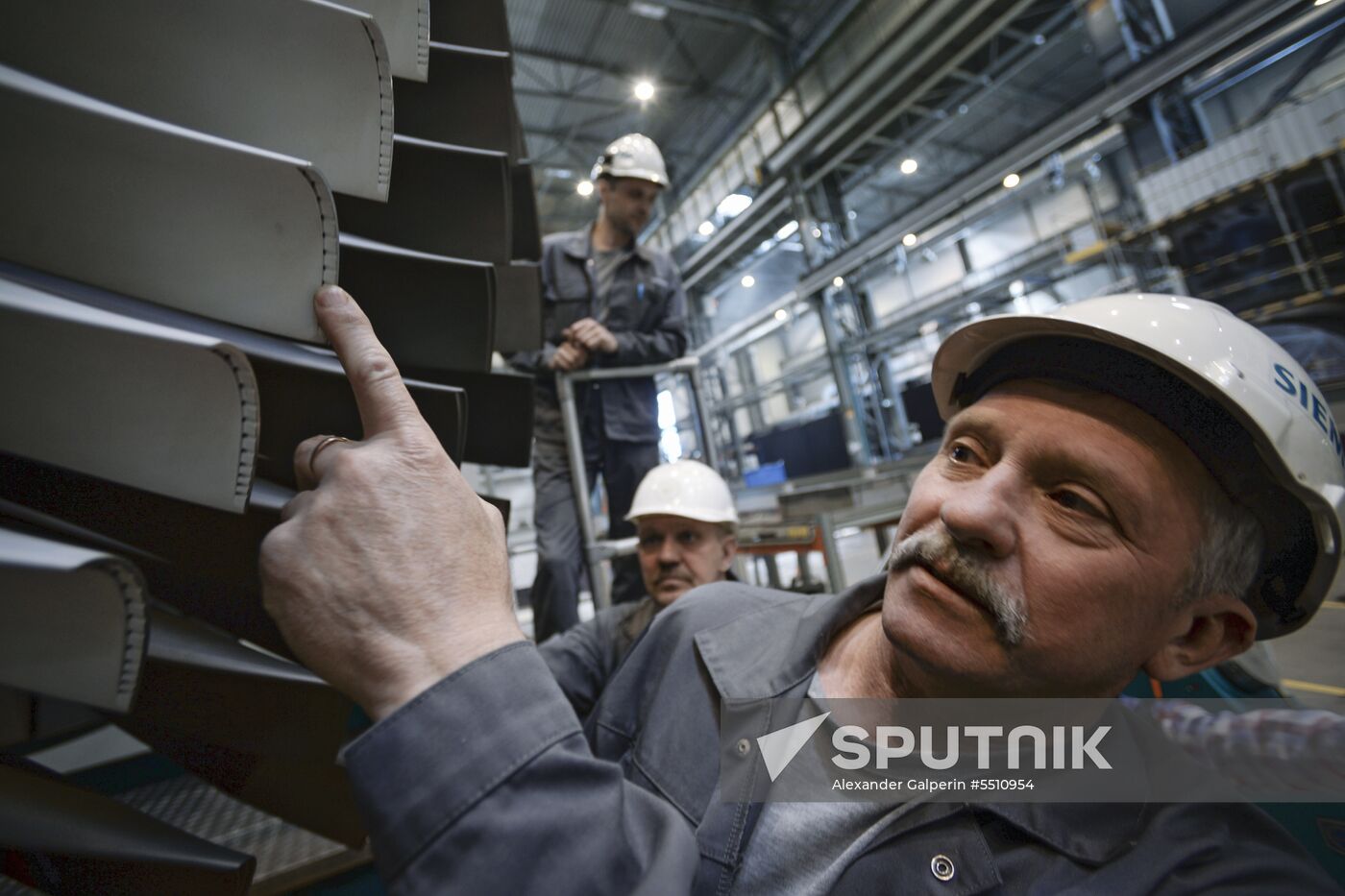 Opening of new shop at Siemens plant in St. Petersburg