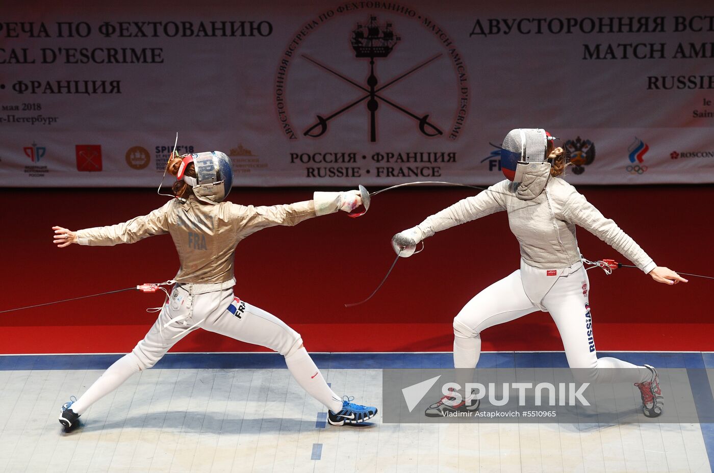 Friendly saber match between Russian and French women's teams
