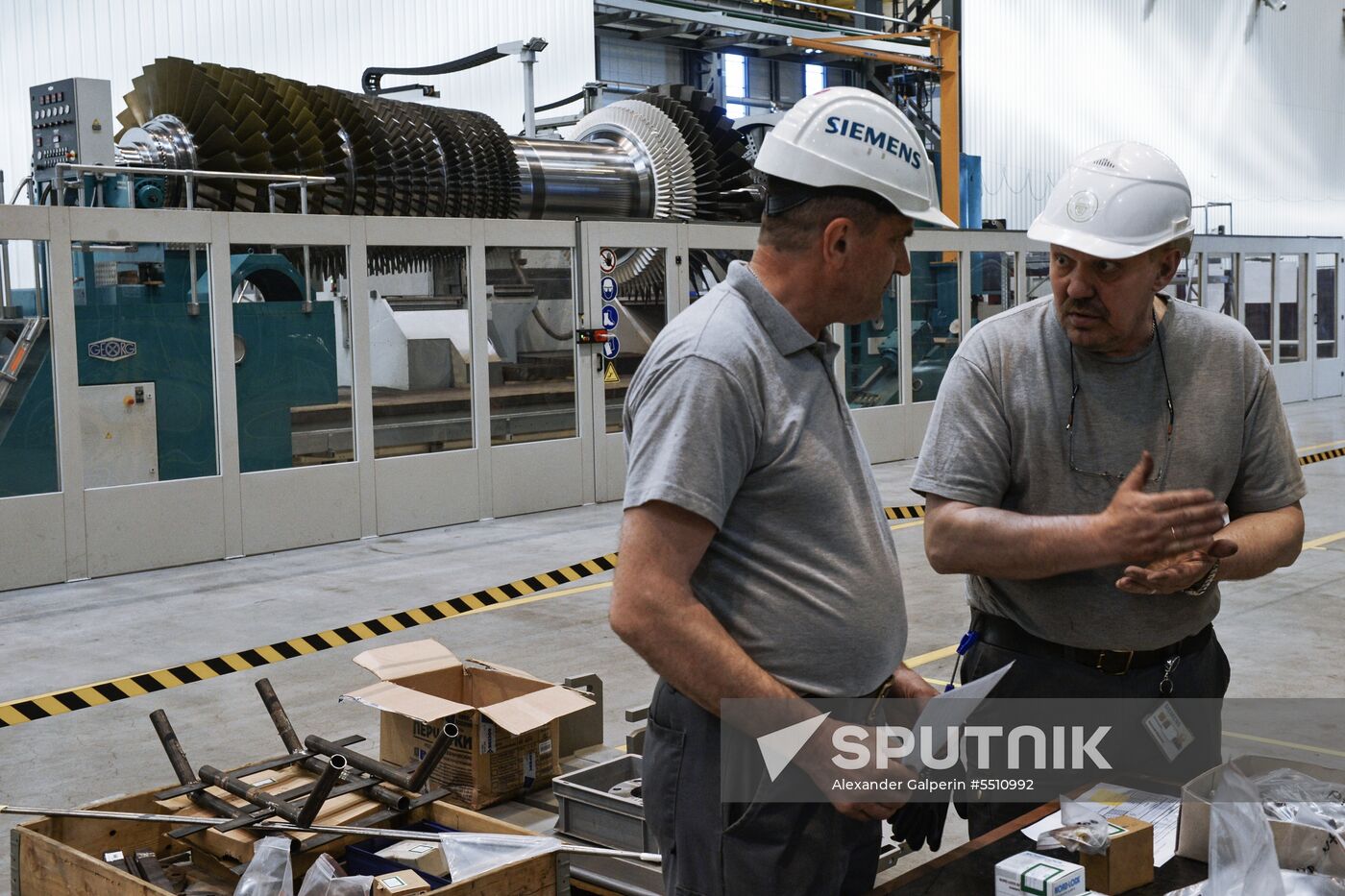 Opening of new shop at Siemens plant in St. Petersburg