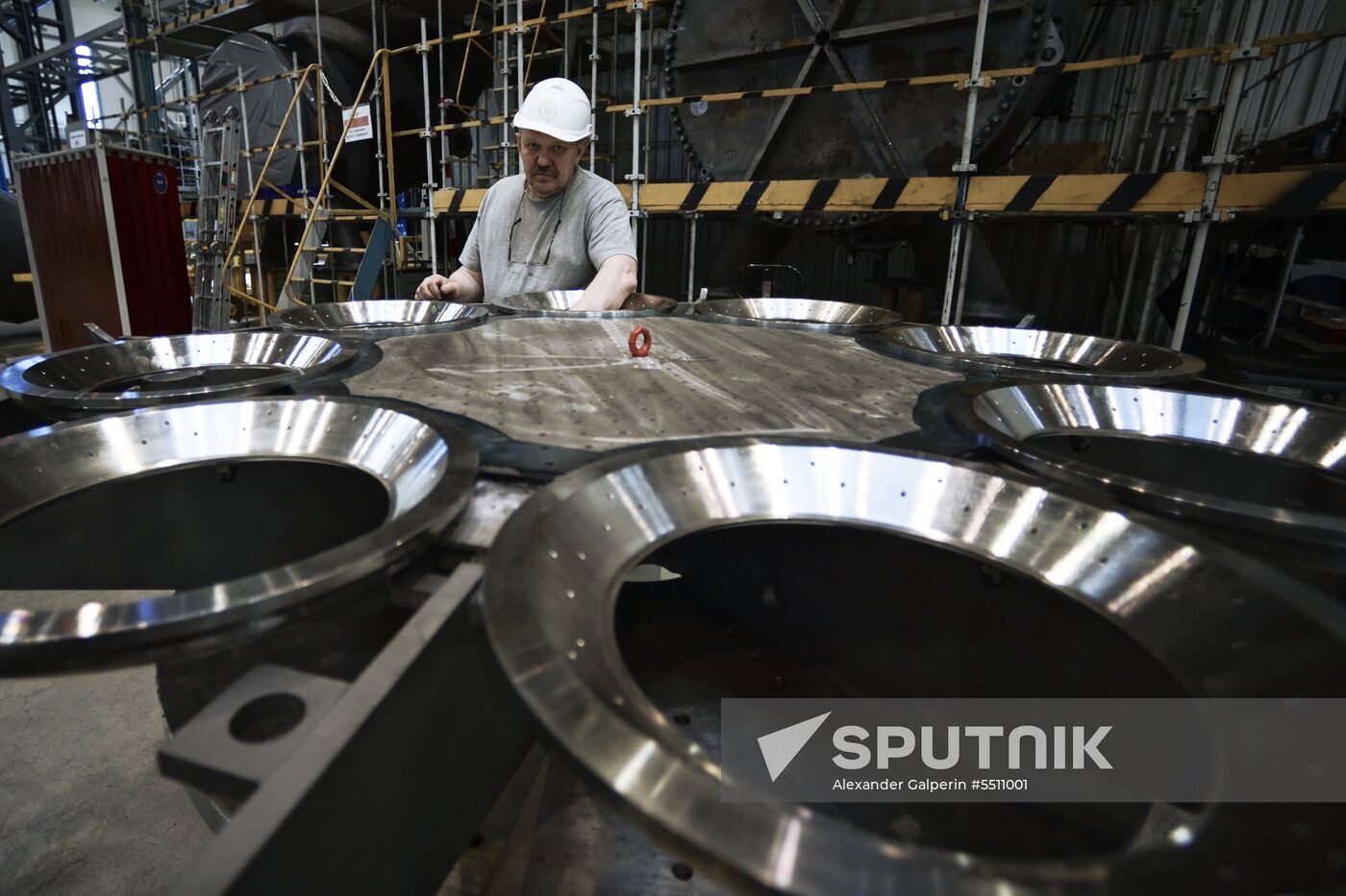 Opening of new shop at Siemens plant in St. Petersburg