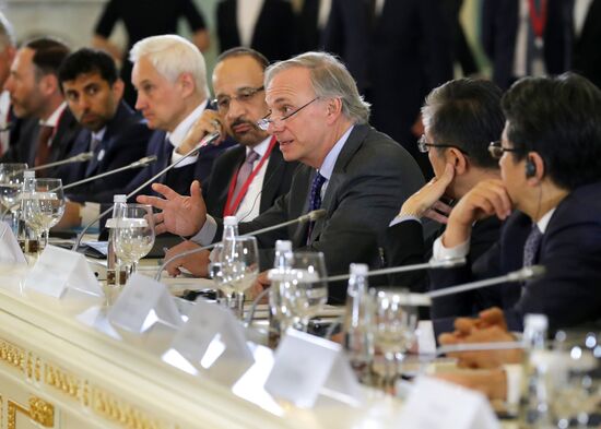 President Putin attends 2018 St. Petersburg International Economic Forum