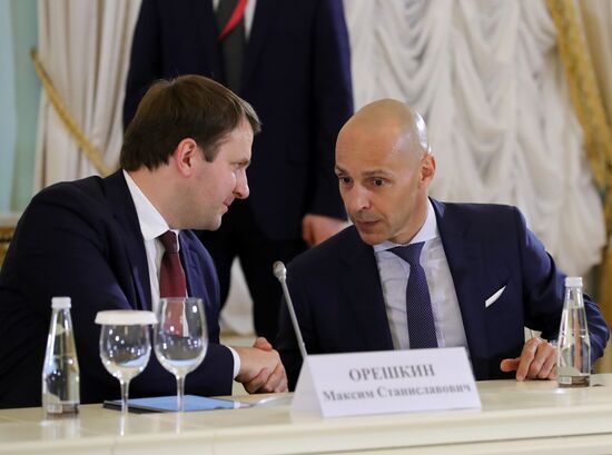 President Putin attends 2018 St. Petersburg International Economic Forum