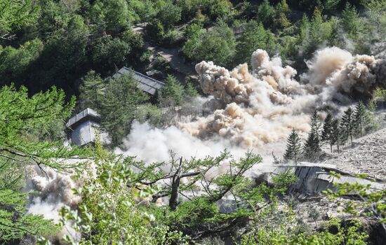 Punggye-ri nuclear test site in North Korea demolished