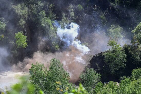 Punggye-ri nuclear test site in North Korea demolished