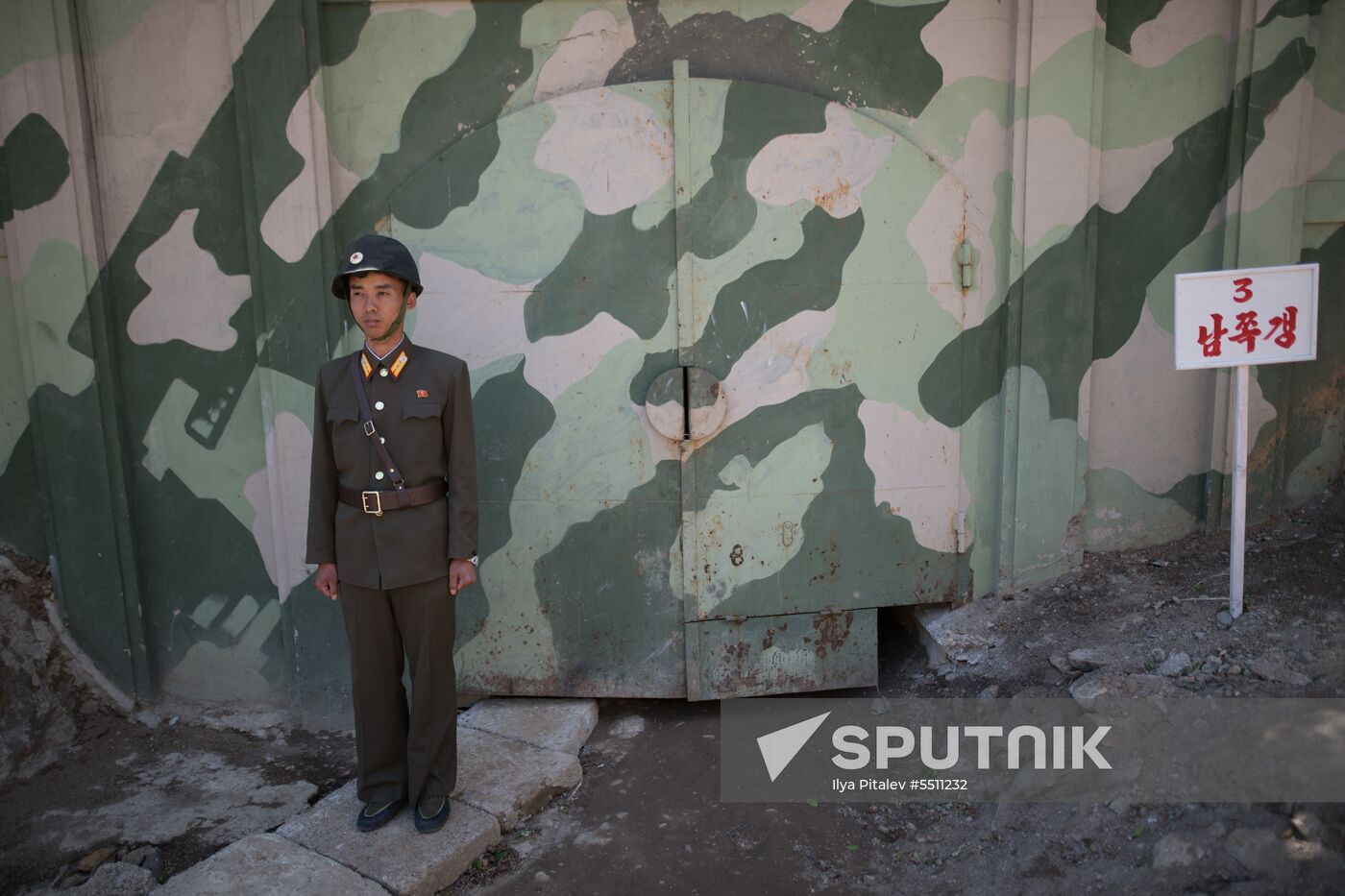 Punggye-ri nuclear test site in North Korea demolished