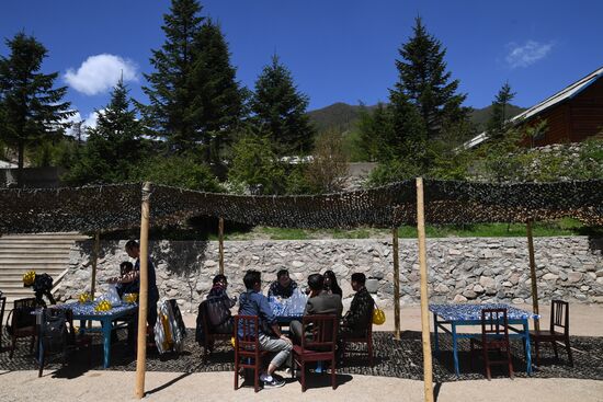 Punggye-ri nuclear test site in North Korea demolished