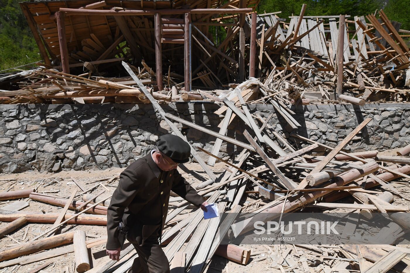 Punggye-ri nuclear test site in North Korea demolished