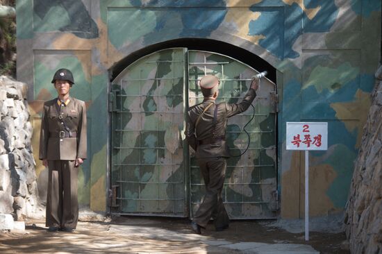 Punggye-ri nuclear test site in North Korea demolished