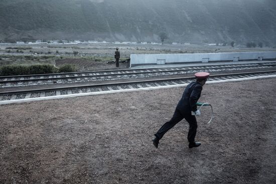 Punggye-ri nuclear test site in North Korea demolished