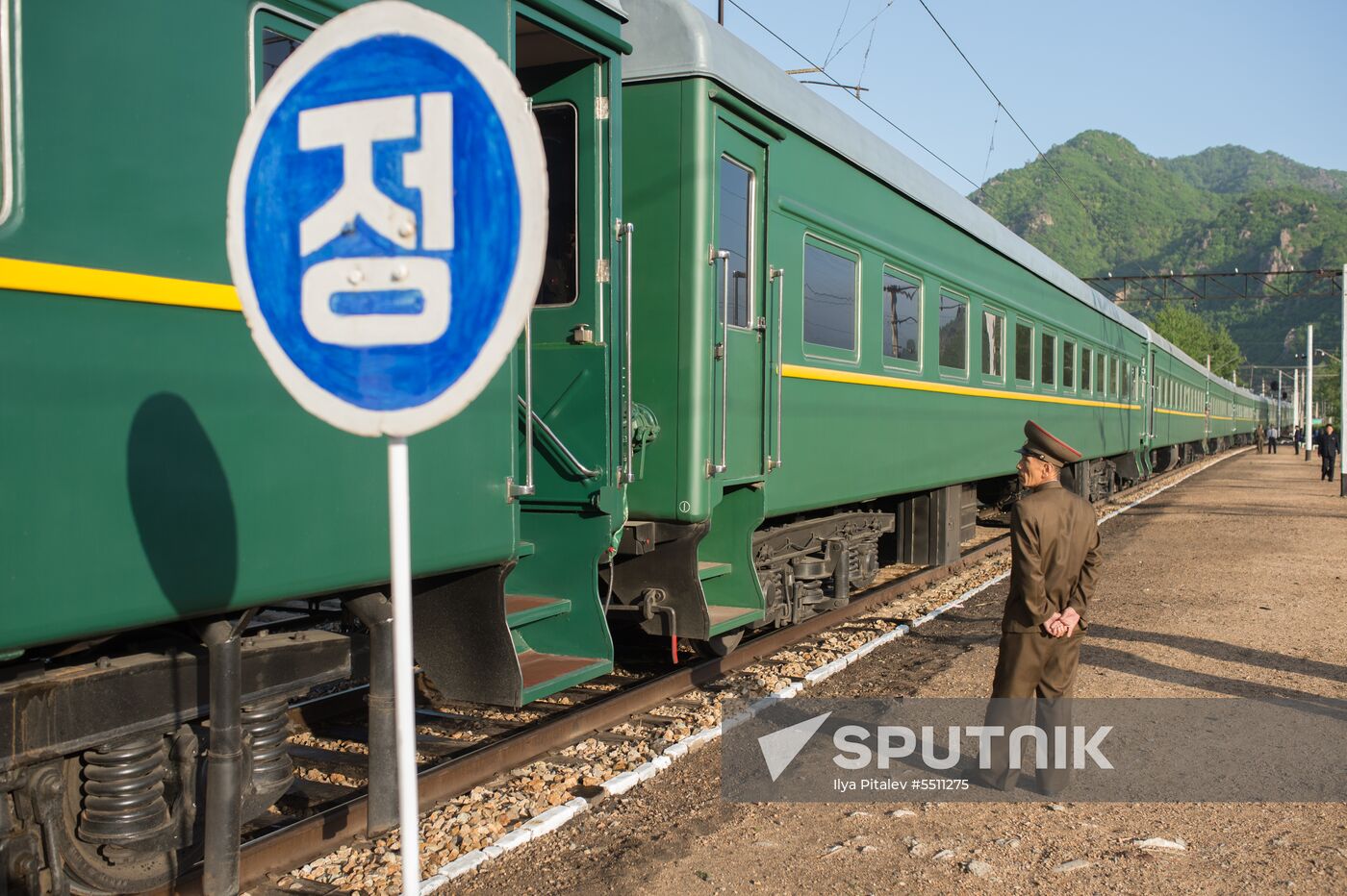 Punggye-ri nuclear test site in North Korea demolished