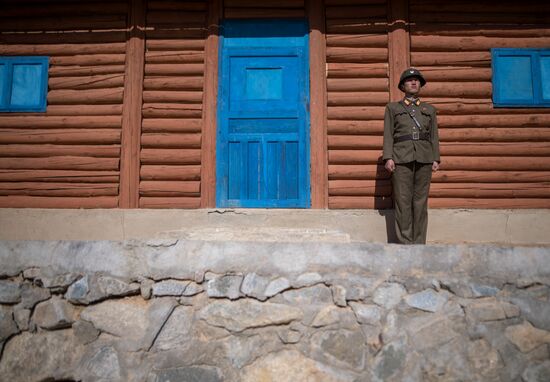 Punggye-ri nuclear test site in North Korea demolished