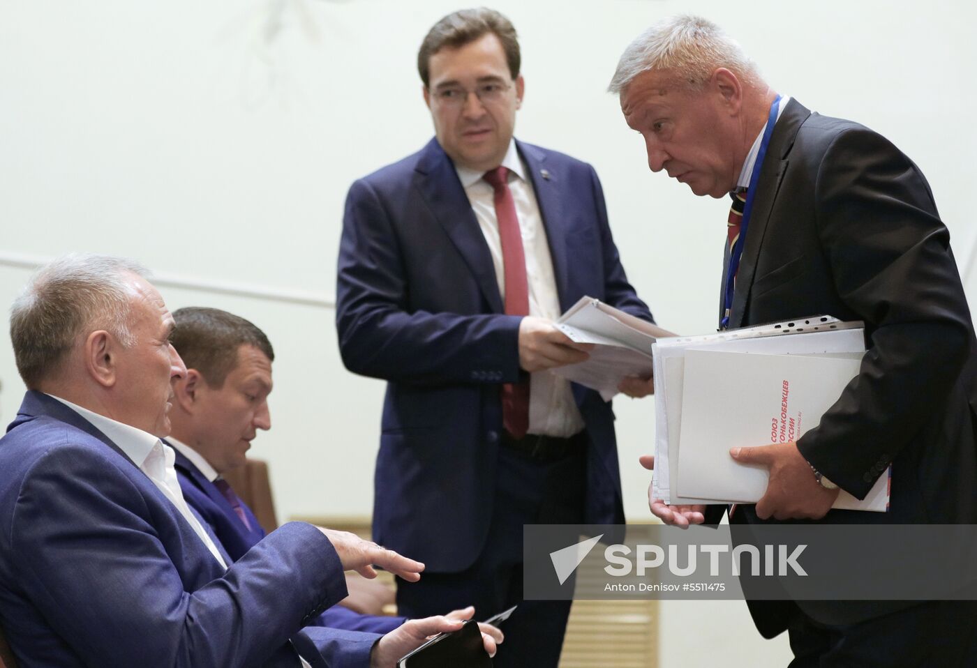 Russian Speed Skaters Union holds report and election congress