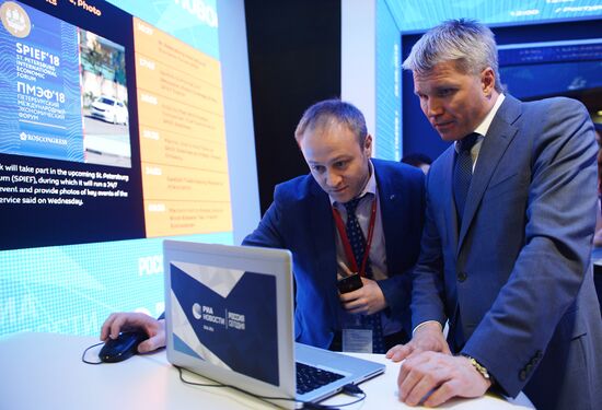 St. Petersburg International Economic Forum. Day two