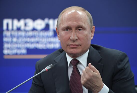 President Putin attends 2018 St. Petersburg International Economic Forum