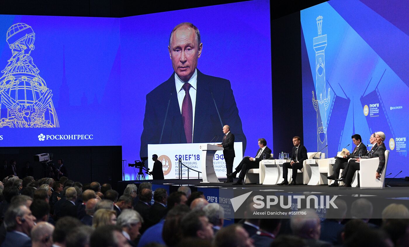 President Putin attends 2018 St. Petersburg International Economic Forum