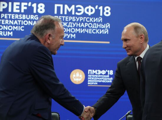President Putin attends 2018 St. Petersburg International Economic Forum