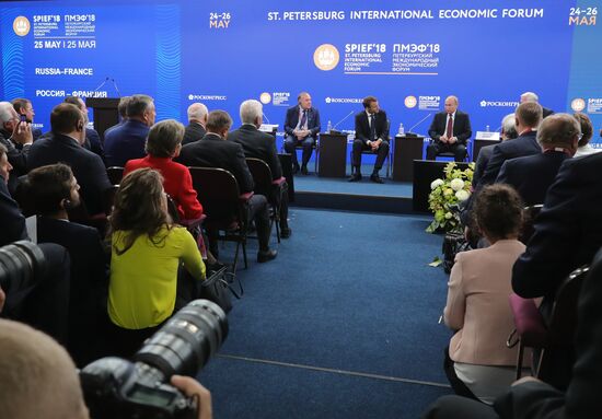 President Putin attends 2018 St. Petersburg International Economic Forum