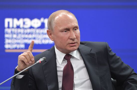 President Putin attends 2018 St. Petersburg International Economic Forum