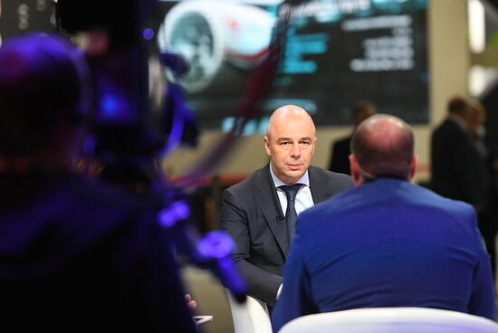 St. Petersburg International Economic Forum. Day two