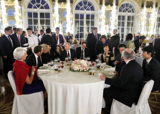 President Putin attends 2018 St. Petersburg International Economic Forum, day two