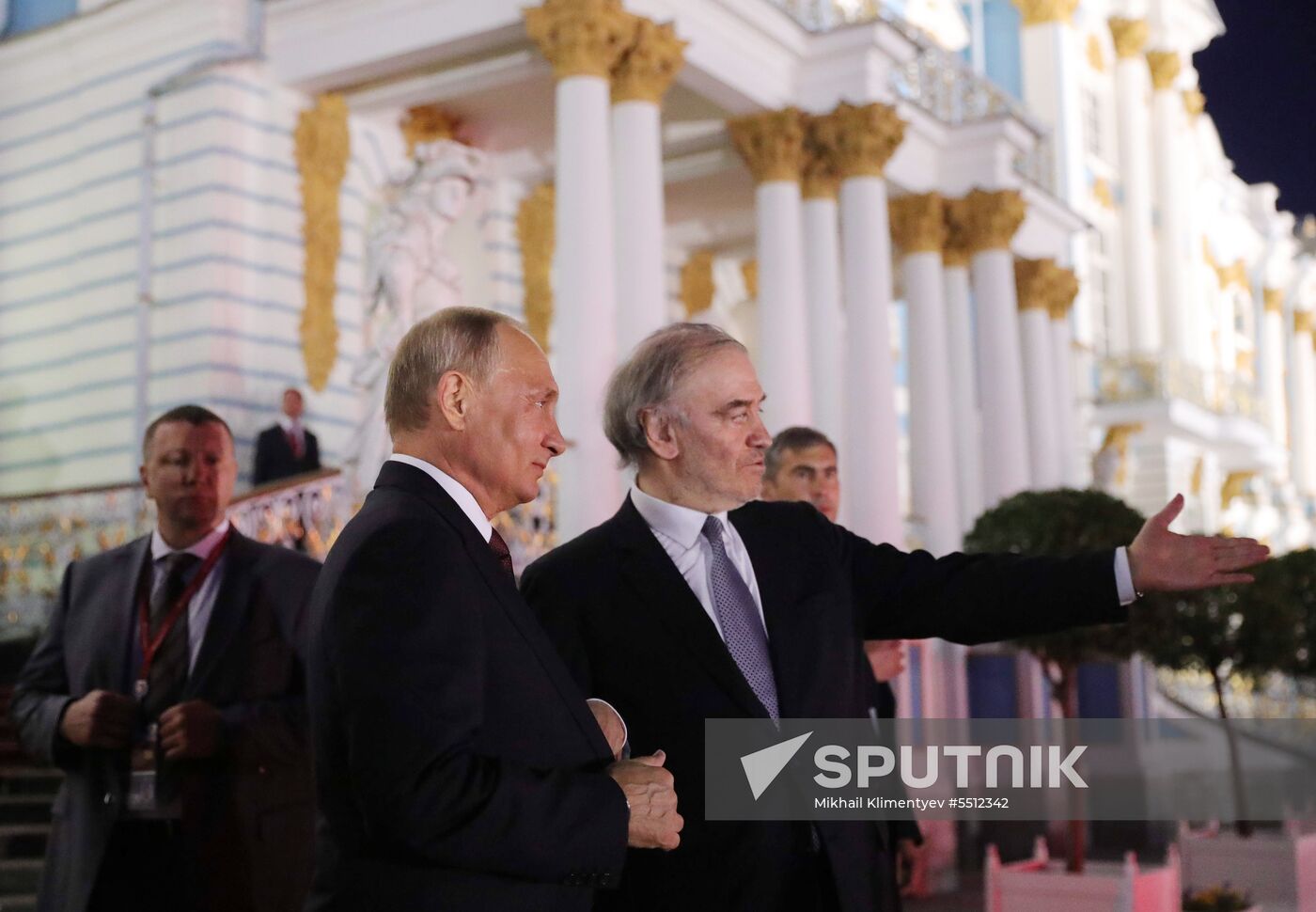 President Putin attends 2018 St. Petersburg International Economic Forum, day two