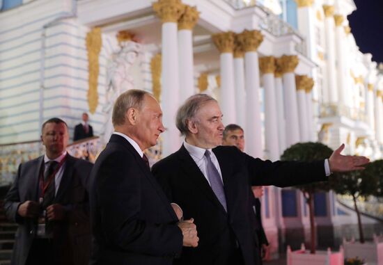 President Putin attends 2018 St. Petersburg International Economic Forum, day two