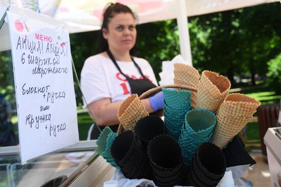 Ice-cream festival in Sokolniki Park