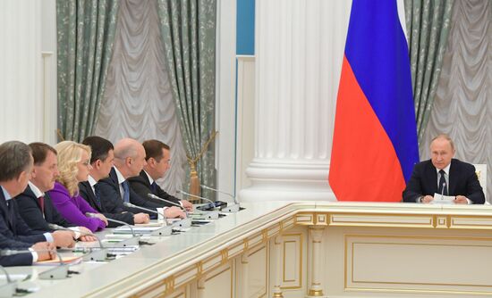 President Vladimir Putin holds a meeting with Government members